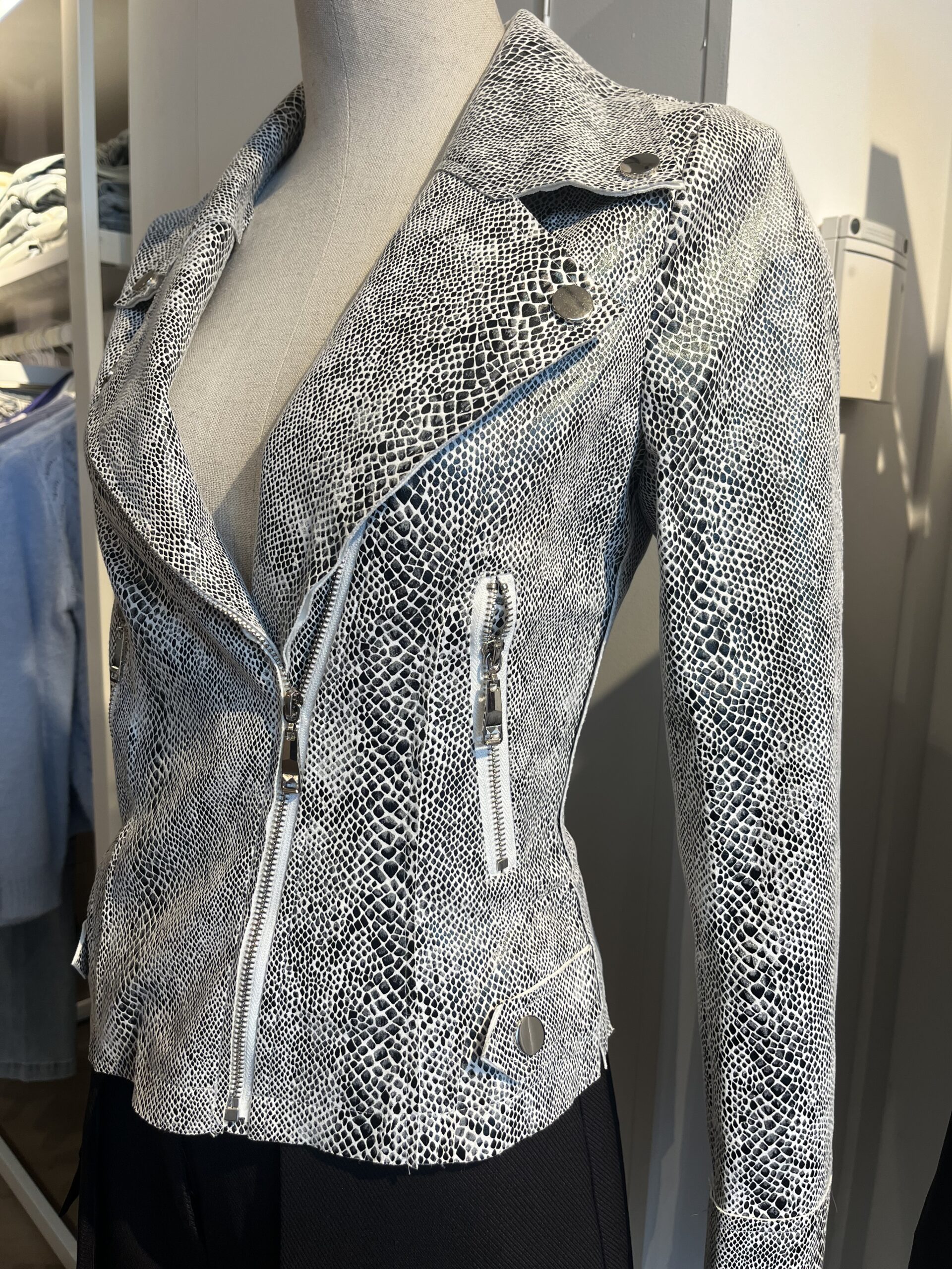 slangenprint biker zwart wit