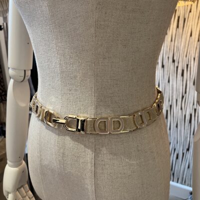 Beige elastische damesriem met gouden schakels – Darcey & Dolls