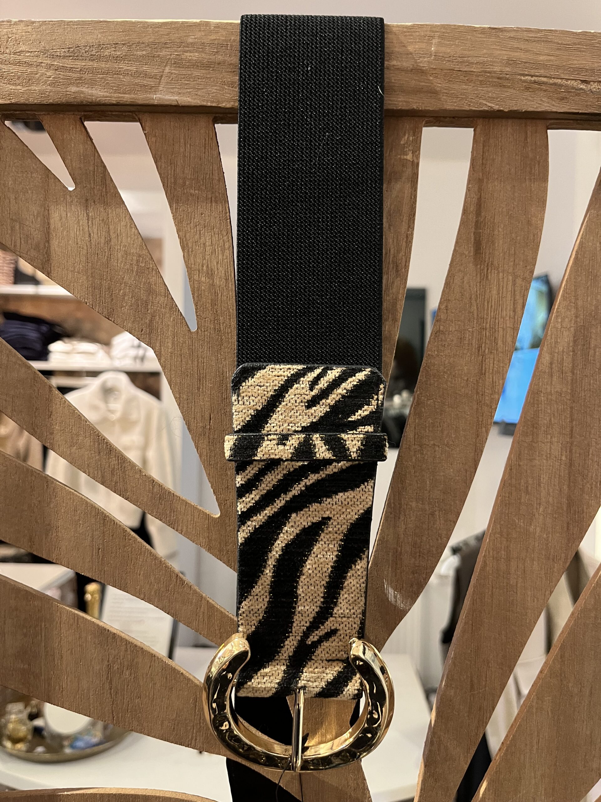 Zwarte stretchriem dames met beige zebraprint