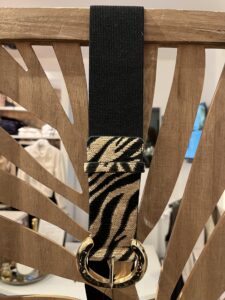 Zwarte stretchriem dames met beige zebraprint