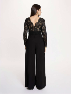 body kant off-shoulder Deze superleuke body van Morgan de toi is van een mooie dikke strech kant waardoor deze mooi op de schouders valt. De body's zijn hebben een goede lengte voor fijn draag plezier