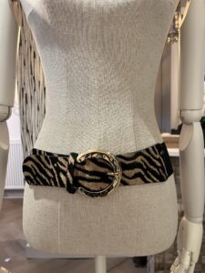 Zwarte stretchriem dames met beige zebraprint